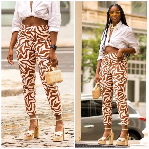 SPANX Brown and White Straight Leg Pants NWT MP - Picture 1 of 4